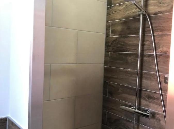 Turmwohnung Im 2 Obergeschoss דירה